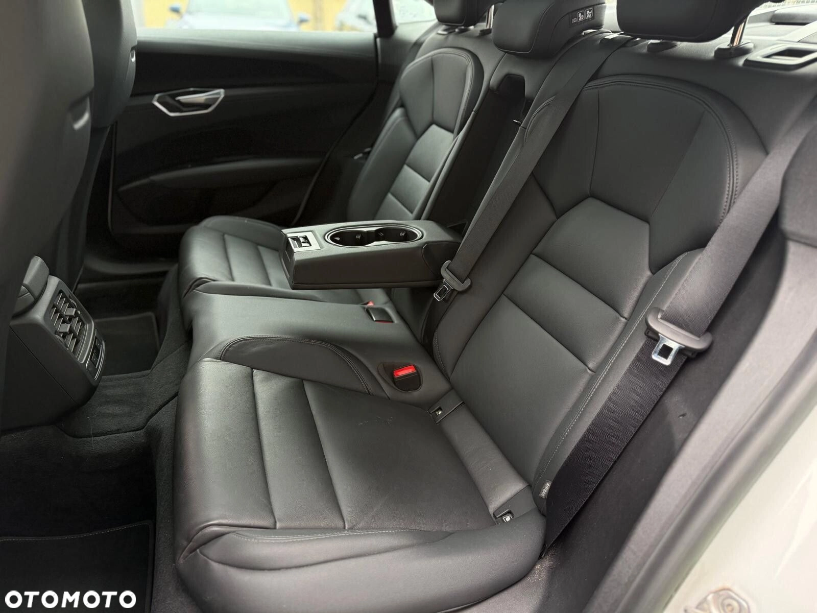 audi e tron gt audi e tron gt